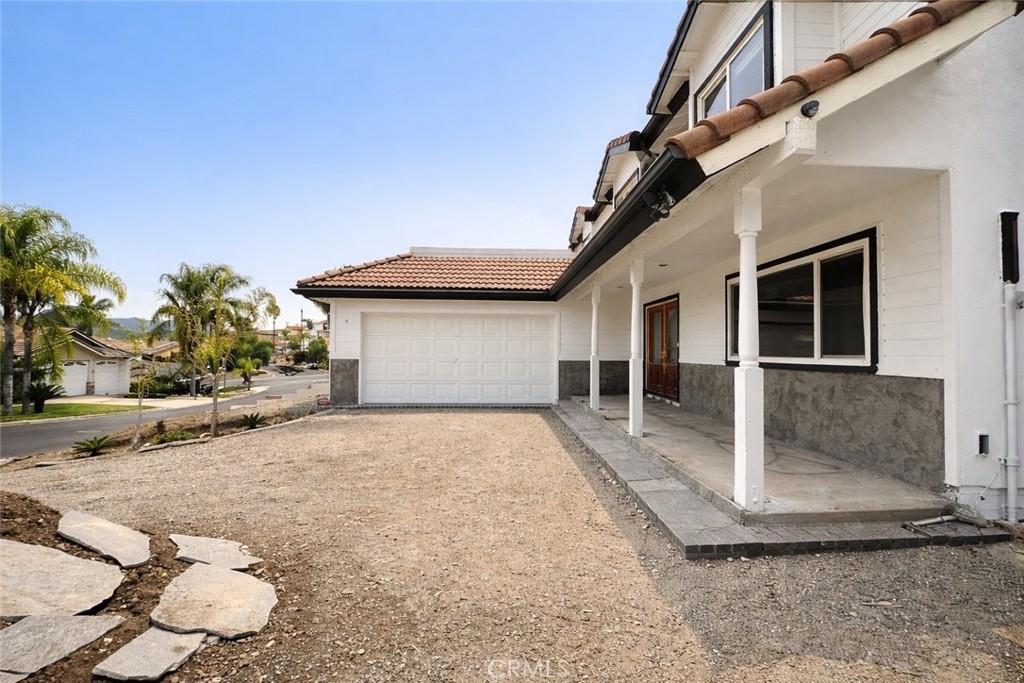 22896 San Joaquin East