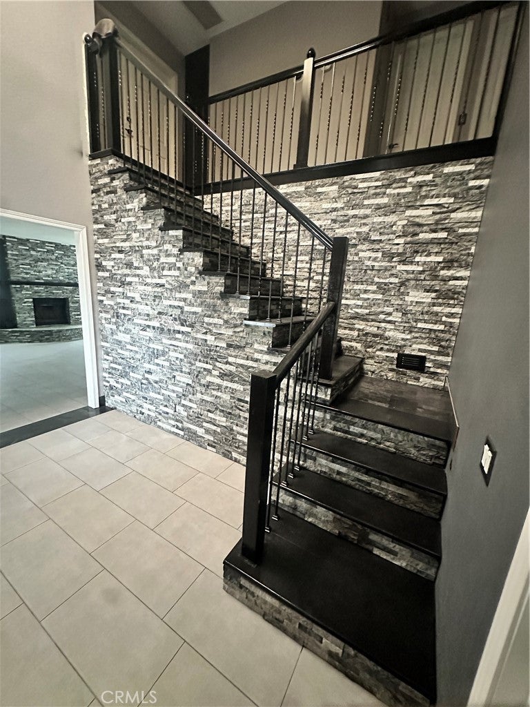 22896 San Joaquin East