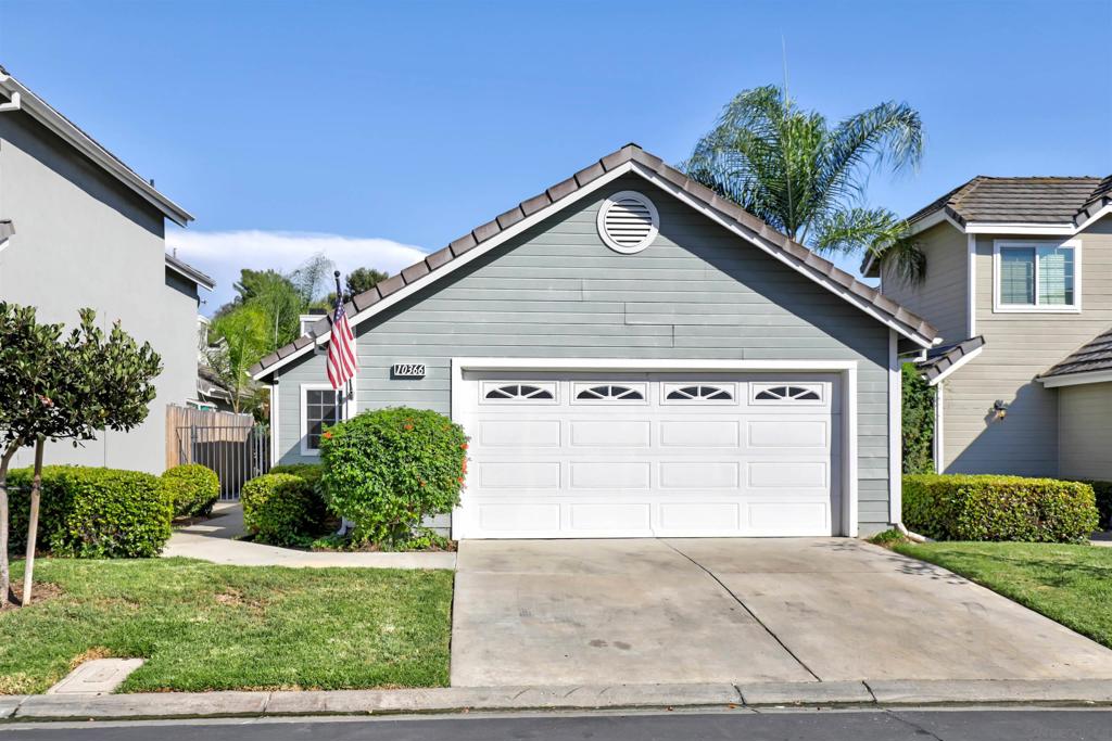 Fully upgraded home in the desirable Cambridge neighborhood of Carmel Mountain Ranch. Located in the center of a gated community with two pools and a park. In the award winning Poway unified school district, walking to multiple shopping centers, minutes from the freeway and a short drive to the beach. Must see!