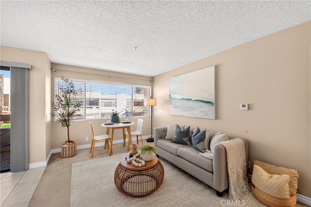 351 N Ford Avenue 221