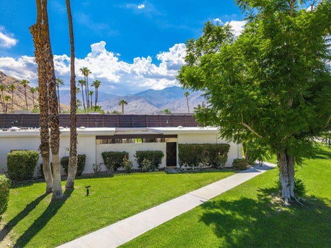 Tiny photo for 2515 E Jacaranda Road, Palm Springs, CA 92264 (MLS # 219152498DA)