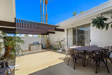 Tiny photo for 2515 E Jacaranda Road, Palm Springs, CA 92264 (MLS # 219152498DA)