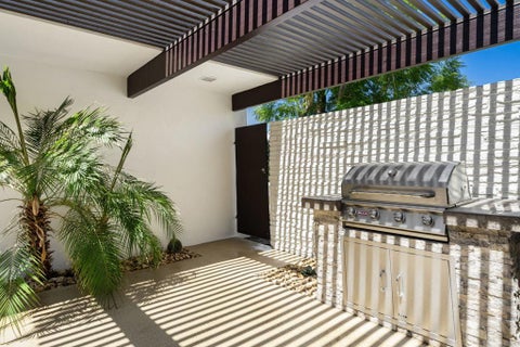 Tiny photo for 2515 E Jacaranda Road, Palm Springs, CA 92264 (MLS # 219152498DA)