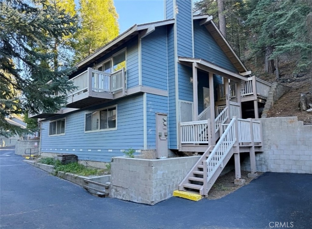 Properties 1 313 Canyon Crest