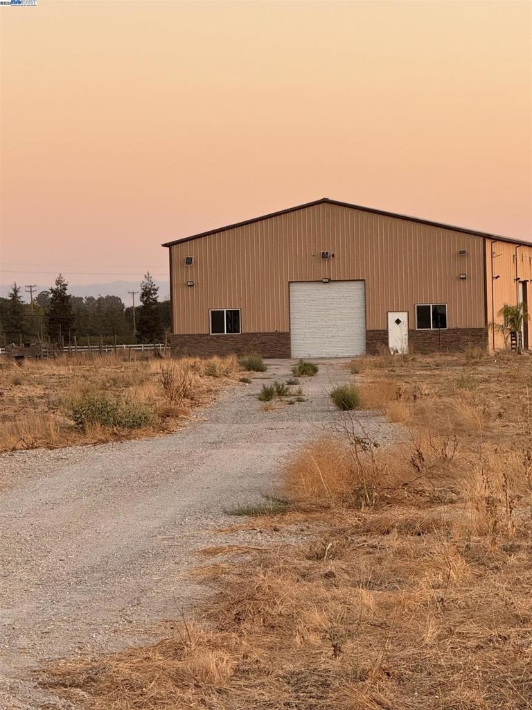 303 Blaine Lane