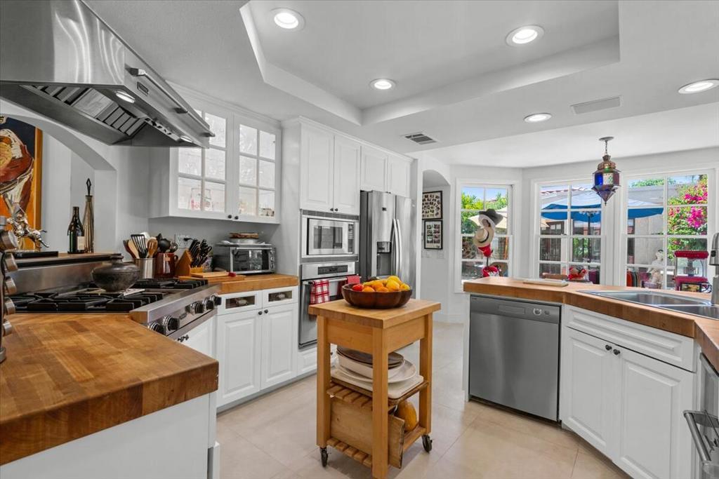 Santa Rosa Cove Coun - Residential