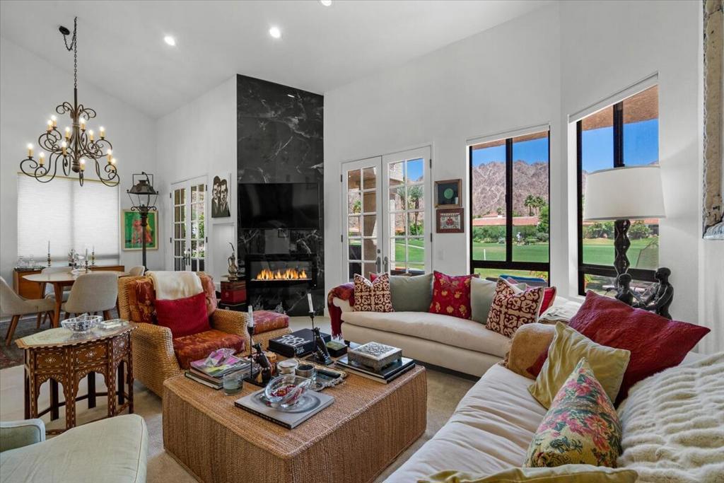 Santa Rosa Cove Coun - Residential