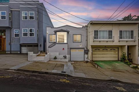 Photo of 390 Guttenberg St St, Daly City, CA 94014 (MLS # 41125650)