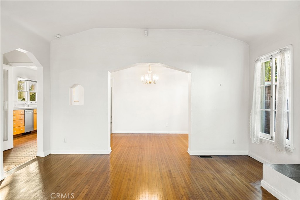 California Heights (CH) - Residential