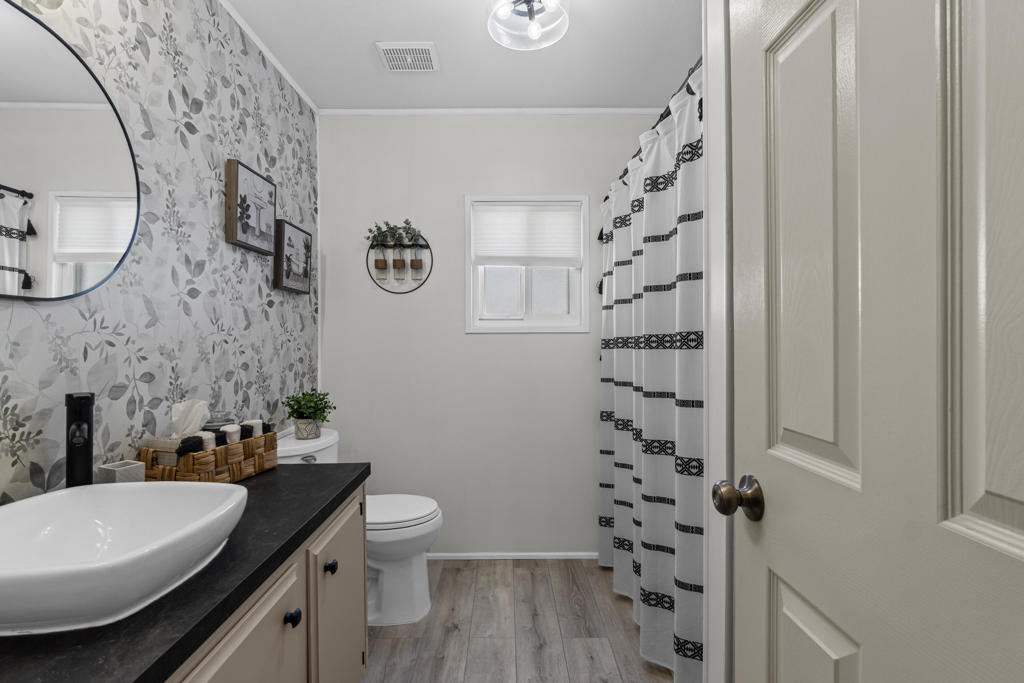 Skys Haven - Manufactured In Park