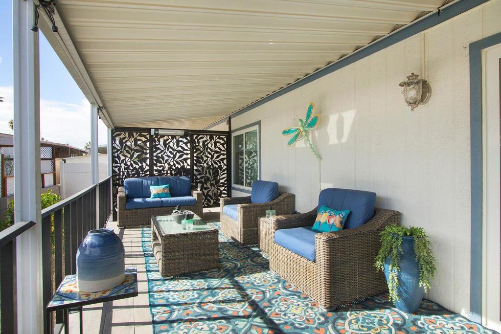 Skys Haven - Manufactured In Park