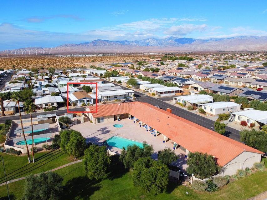 Skys Haven - Manufactured In Park