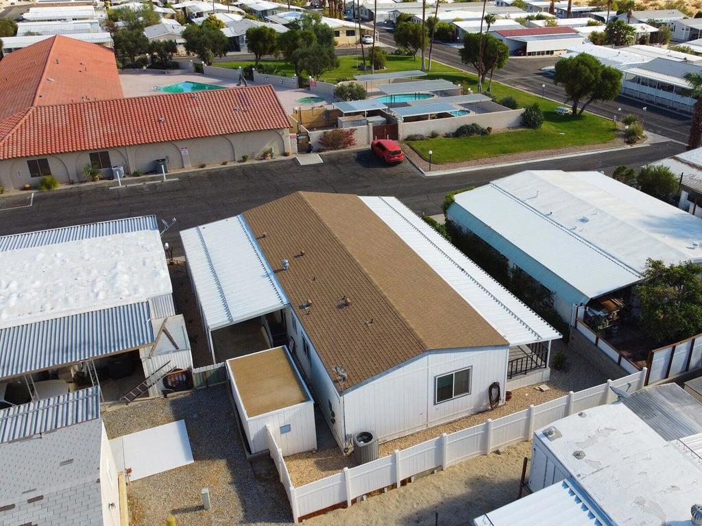 Skys Haven - Manufactured In Park