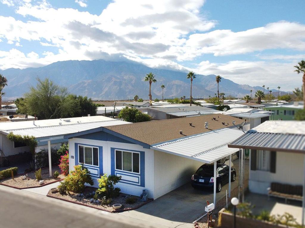 Skys Haven - Manufactured In Park