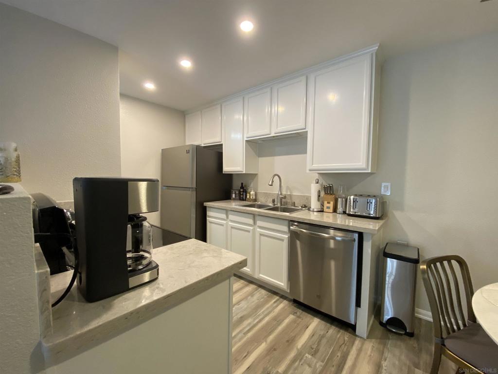 1810 S El Camino Real 207