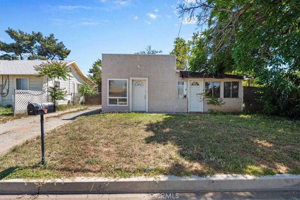 893 E 5th