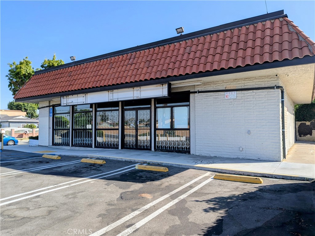 Excellent opportunity to lease a 2,000 SF freestanding retail building with two half baths in one of La Puente’s most visible commercial corridors. Positioned on Temple Avenue, the property is adjacent to California Dialysis Services and within walking distance of the newly opened Hilda L. Solis Aquatic Center, a key community destination.This flexible space features strong street visibility, ample private parking, and a versatile interior layout—well-suited for retail, medical/wellness, food service, or office use. La Puente is a well-established city in the San Gabriel Valley, with a dense residential population and strong community infrastructure. This location benefits from close proximity to schools, medical services, and new public amenities, making it ideal for businesses seeking long-term presence in a growing suburban market.