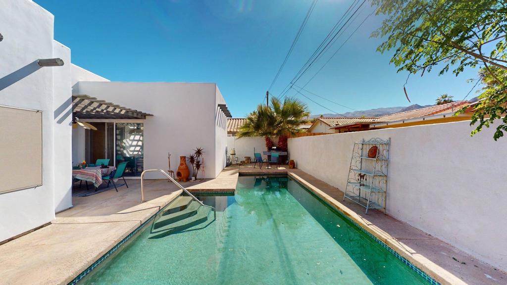 La Quinta Cove - Residential