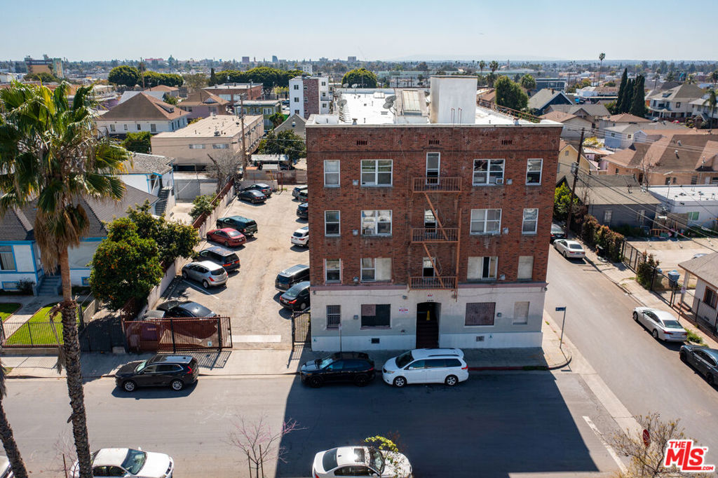 2268 W 14th Street