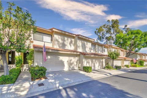 Photo of 926 Whitewater Dr, Fullerton, CA 92833 (MLS # PW26142825)