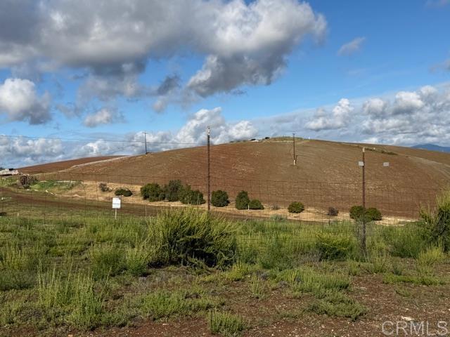 2576 Green Hills Way