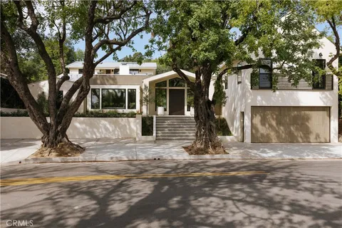 MLS: SR26075500