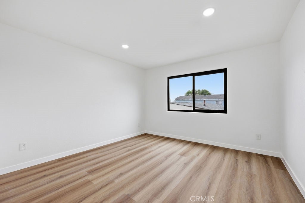 15013 Kingsdale Ave.