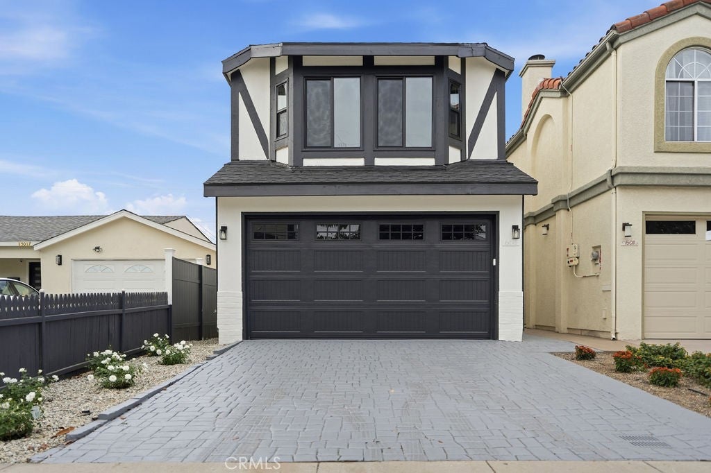 15013 Kingsdale Ave.