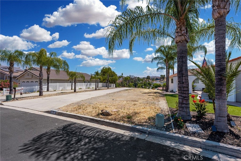 22036 San Joaquin Drive W