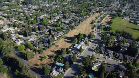 Photo of 1800 E South Bear Creek Drive, Merced, CA 95340 (MLS # MC26085666)