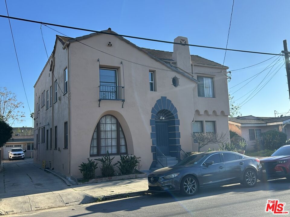 1506 W 36th Street