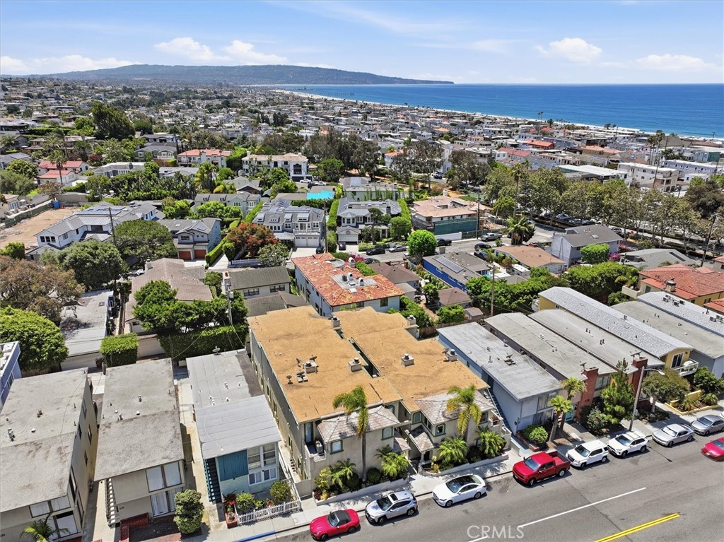 614 Manhattan Beach Boulevard