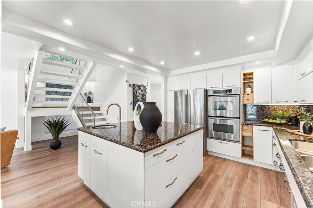 Lake Forest Keys (LK) - Residential
