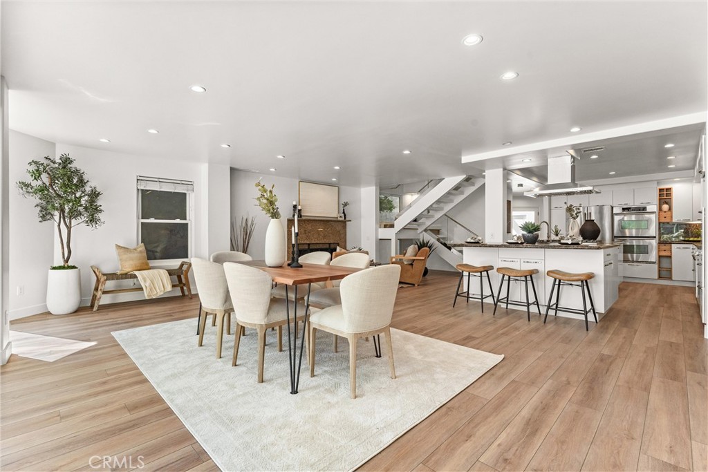 Lake Forest Keys (LK) - Residential