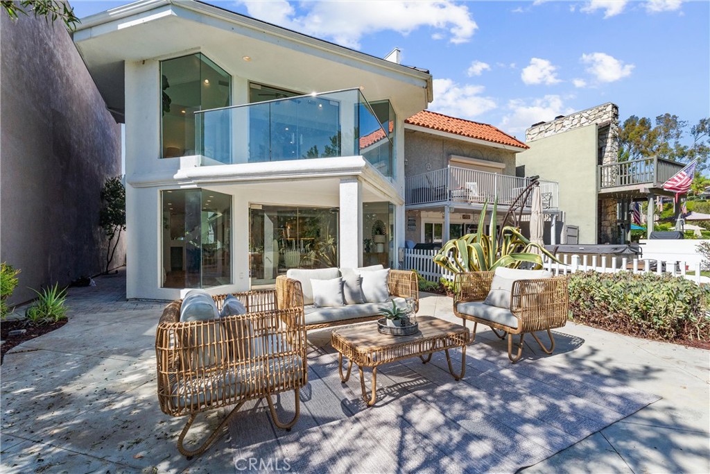 Lake Forest Keys (LK) - Residential