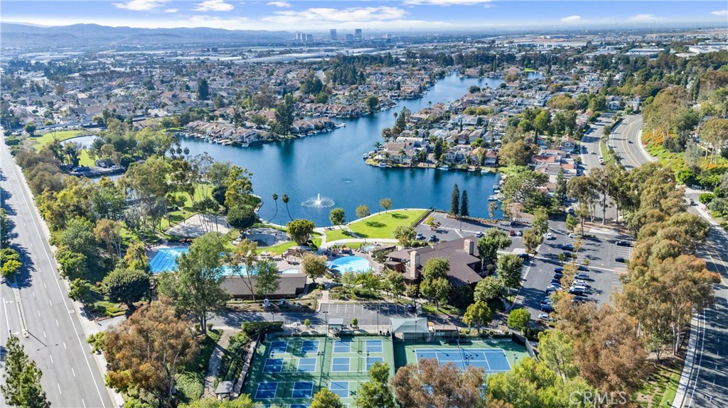 Lake Forest Keys (LK) - Residential