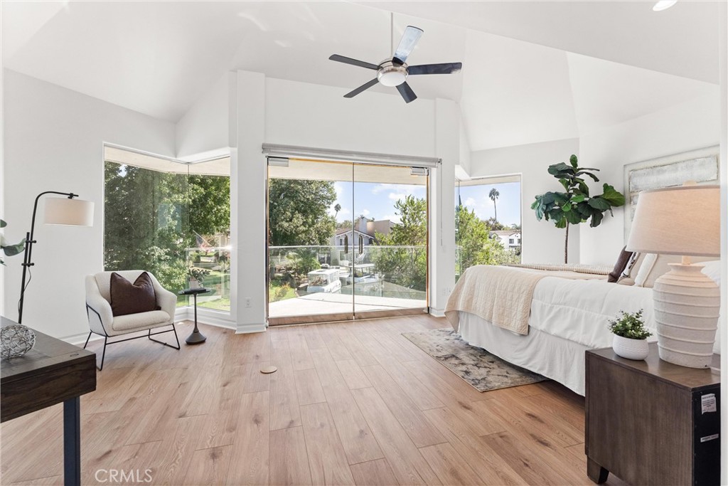Lake Forest Keys (LK) - Residential