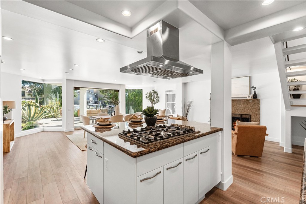 Lake Forest Keys (LK) - Residential