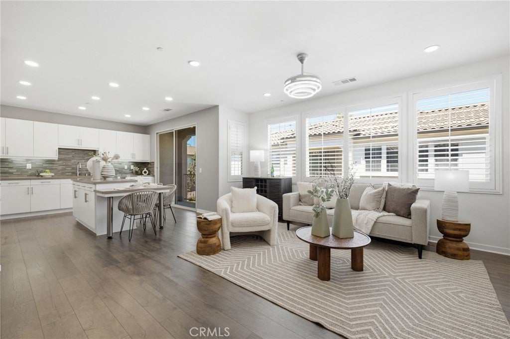 119 Wild Rose, Lake Forest CA 92630