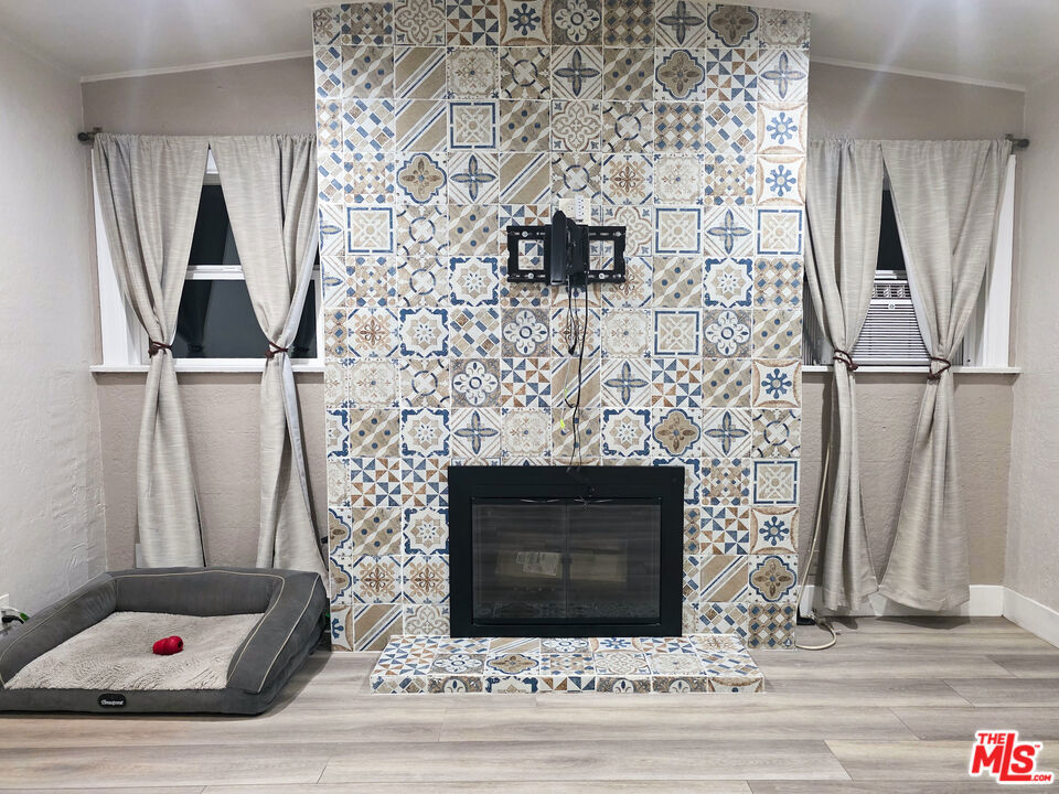 TRACT # 7243 LOT 73 - Residential