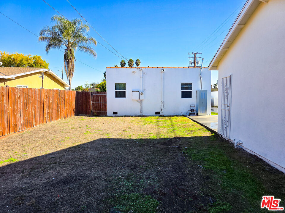 TRACT # 7243 LOT 73 - Residential