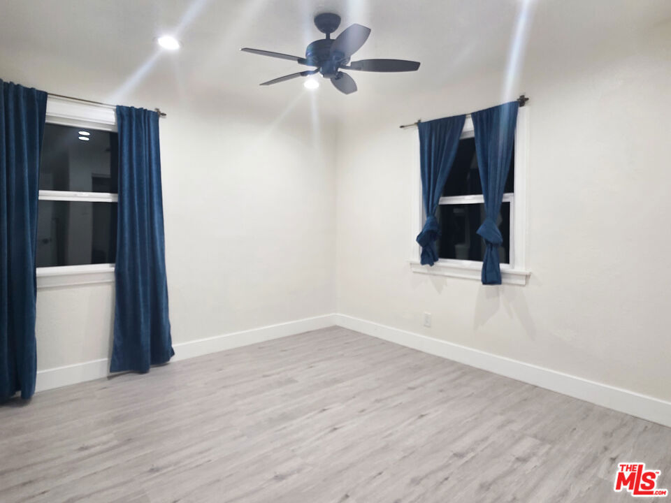 TRACT # 7243 LOT 73 - Residential