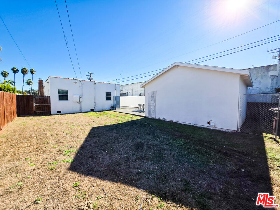 TRACT # 7243 LOT 73 - Residential