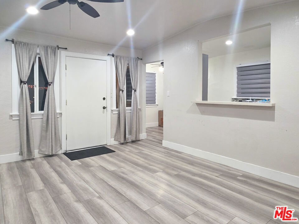 TRACT # 7243 LOT 73 - Residential