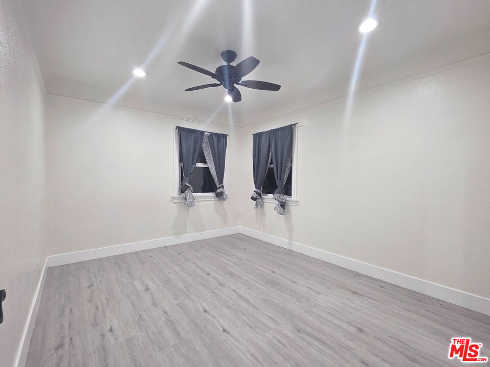 TRACT # 7243 LOT 73 - Residential