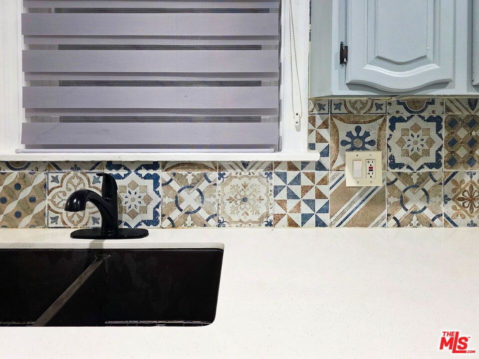 TRACT # 7243 LOT 73 - Residential