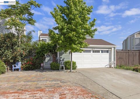 Photo of 3521 Leafwood Cir Cir, Antioch, CA 94531 (MLS # 41133182)