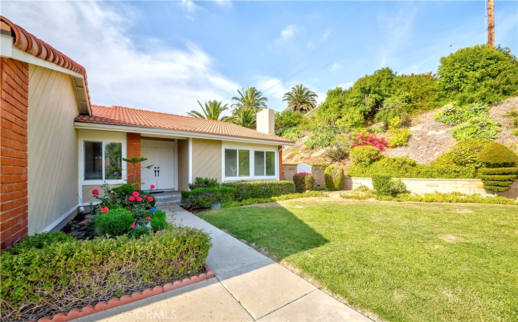 2501 Tiffany Place