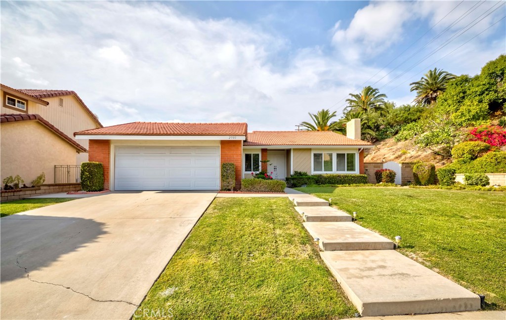 2501 Tiffany Place
