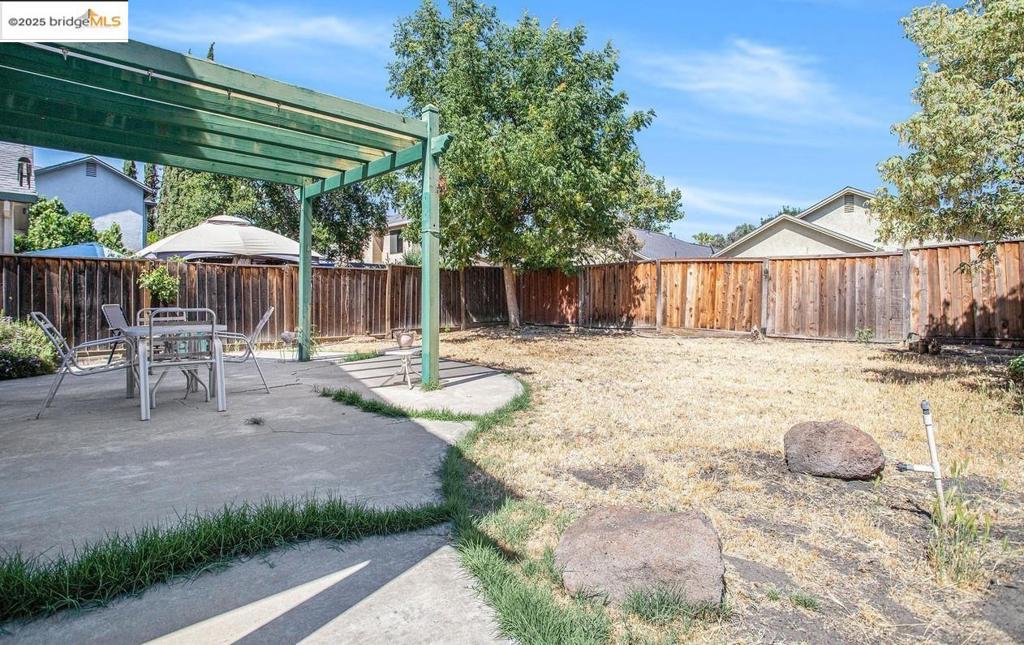 DEER CREEK - Residential Lease